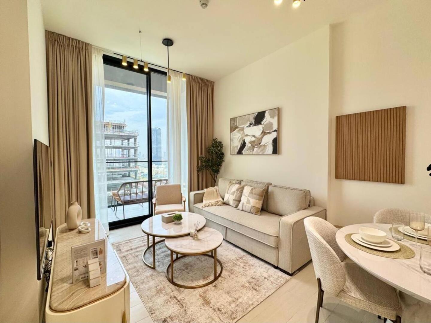Stylish 1Br Apartment Serene Stay In Jvc * Dubai