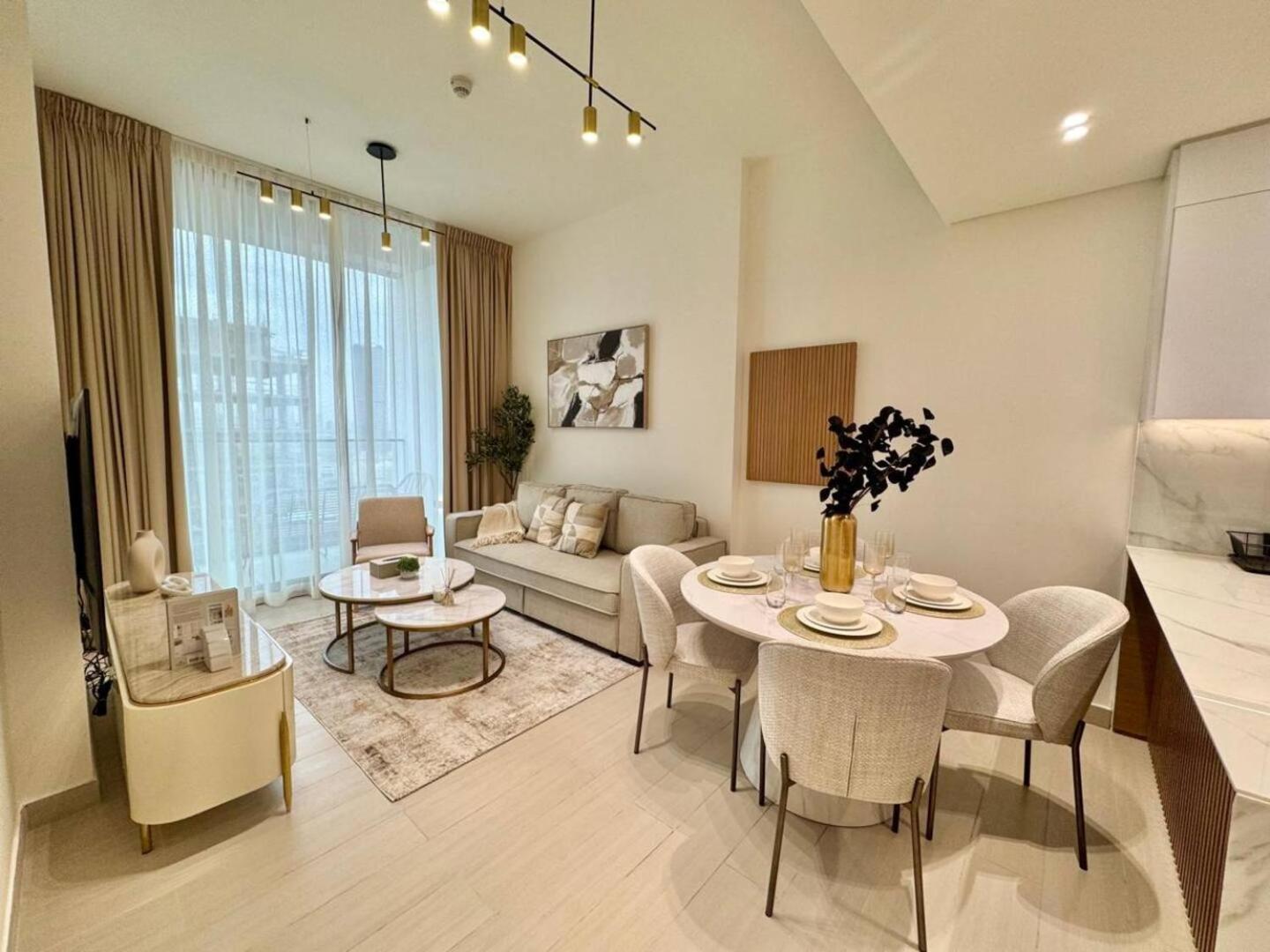 Stylish 1Br Apartment Serene Stay In Jvc Apartment