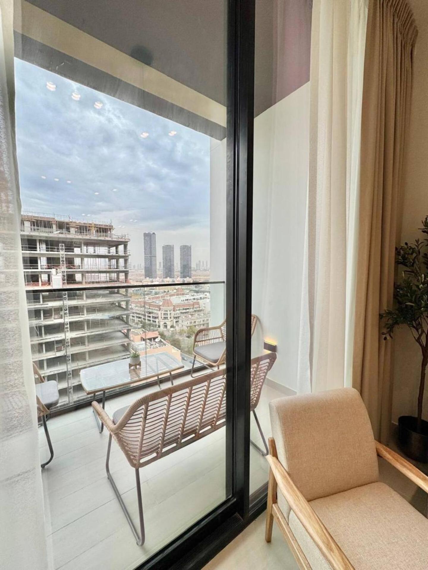 Stylish 1Br Apartment Serene Stay In Jvc