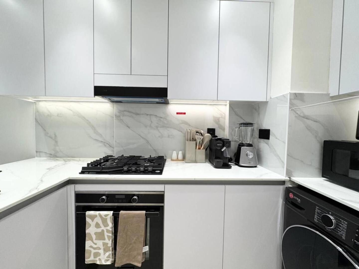 Stylish 1Br Apartment Serene Stay In Jvc *